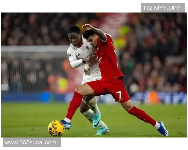 世界杯精彩对决利物浦5-1曼联点球大战引发全场狂欢战术解析