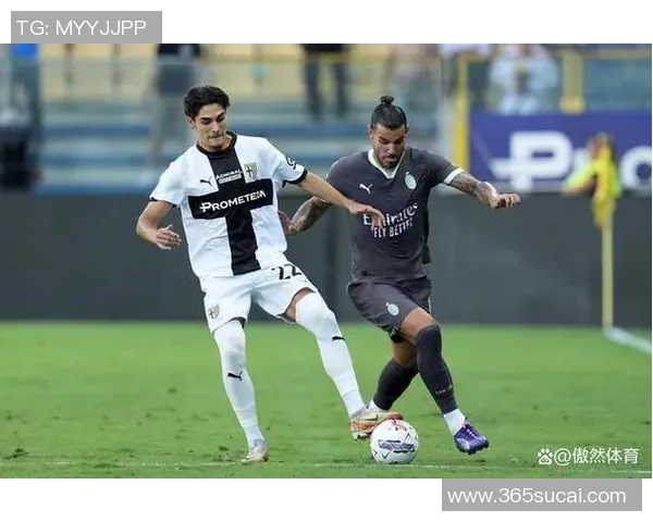 意甲赛场惊现冷门那不勒斯逆转多特蒙德引发全场欢呼