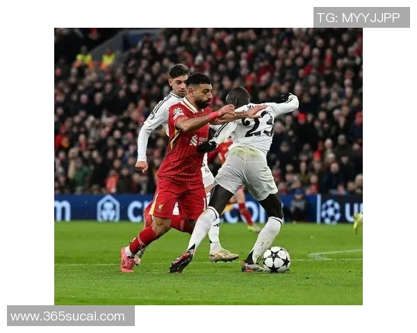 意甲惊现冷门曼联大胜利物浦五球狂潮引发全场震撼